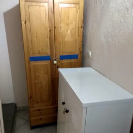 Leoni Apartment Skala Marion